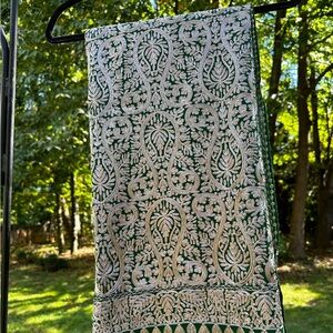 Beautiful luxury Hand embroidered shawl/wrap from kashmir